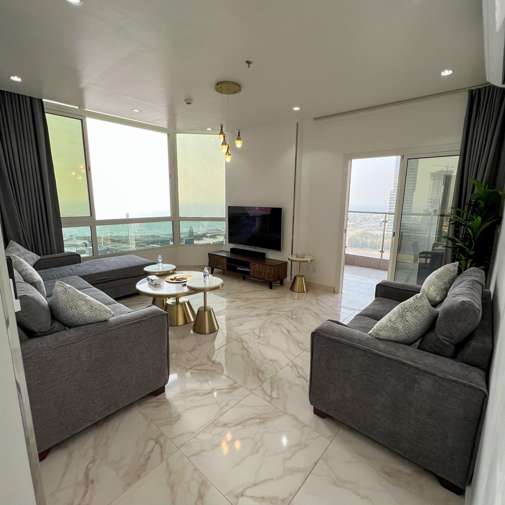 Almasarat Tower Sea View Apartment เจดดาห์ ภายนอก รูปภาพ