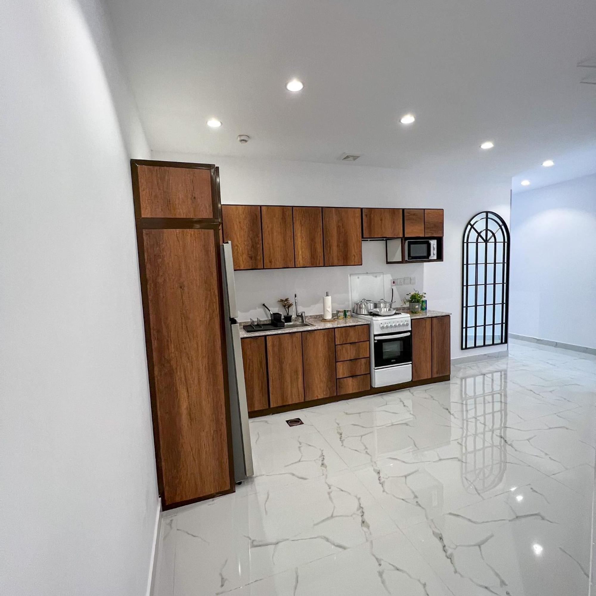Almasarat Tower Sea View Apartment เจดดาห์ ภายนอก รูปภาพ